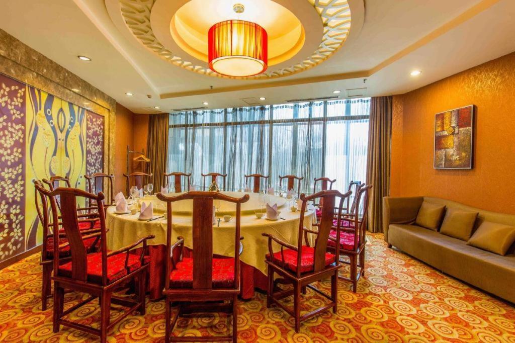 Changchun Garden Hotel Exterior photo